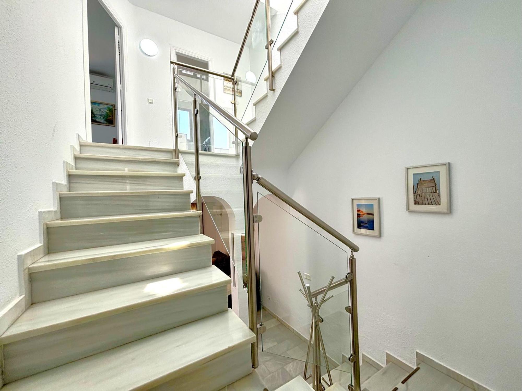 Urb. Alhambra II 15 Villa Нерха Екстериор снимка