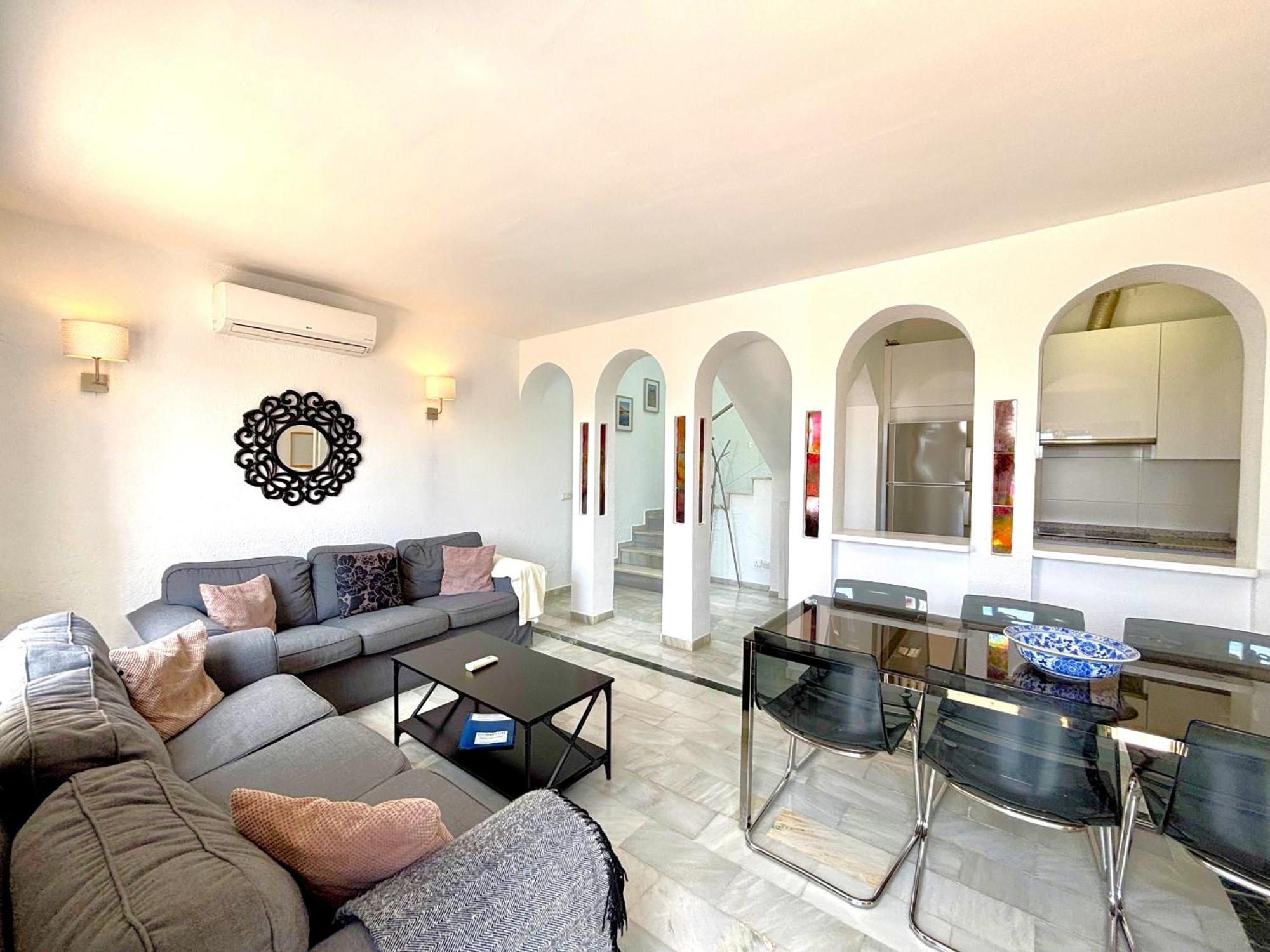Urb. Alhambra II 15 Villa Нерха Екстериор снимка